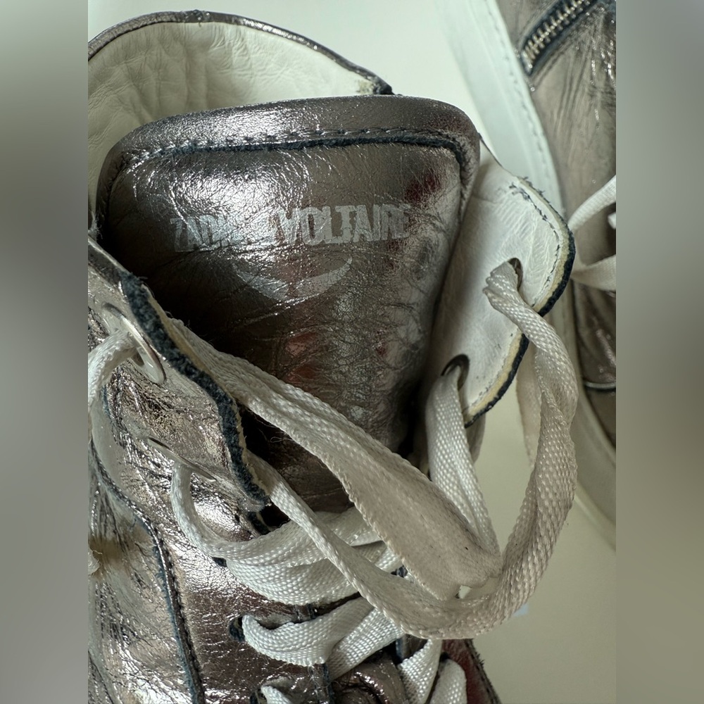 Zadig & Voltaire Women's Metallic Silver Sneakers - Picture 6 of 9